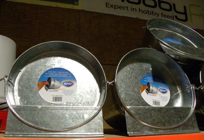 Gegalvaniseerde liggende drinkemmers 12 l